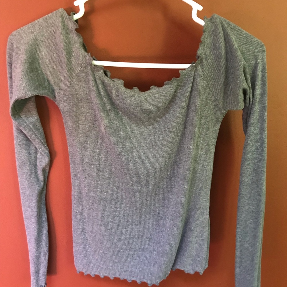 Hollister Off the Shoulder Ruffled Long Sleeve